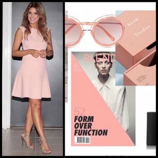 Flavia Palmiero feet photo thumbnail