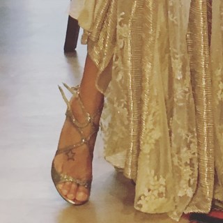 Flavia Palmiero feet photo thumbnail