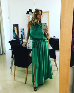 Flavia Palmiero feet photo thumbnail