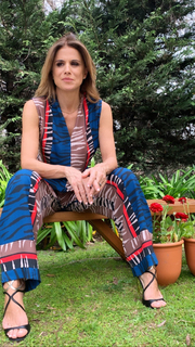 Flavia Palmiero feet photo thumbnail