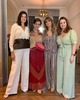 Flavia Palmiero feet photo thumbnail