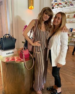 Flavia Palmiero feet photo thumbnail