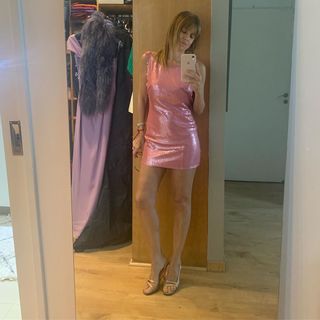 Flavia Palmiero feet photo thumbnail