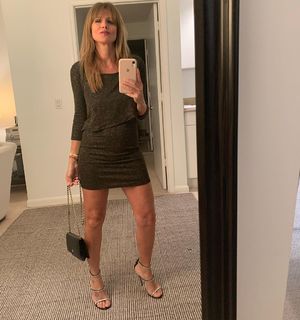 Flavia Palmiero feet photo thumbnail