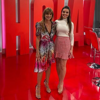 Flavia Palmiero feet photo thumbnail