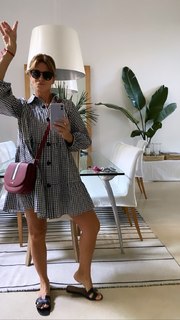 Flavia Palmiero feet photo thumbnail