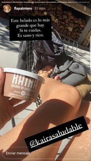 Flavia Palmiero feet photo thumbnail