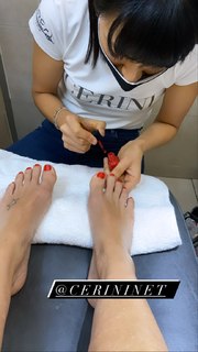 Flavia Palmiero feet photo thumbnail