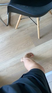 Flavia Palmiero feet photo thumbnail