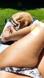 Flavia Palmiero feet photo thumbnail