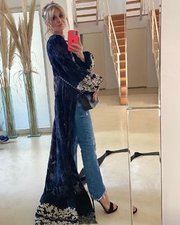 Flavia Palmiero feet photo thumbnail