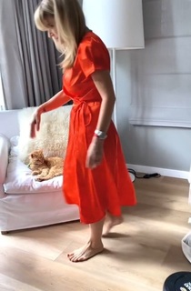 Flavia Palmiero feet photo thumbnail