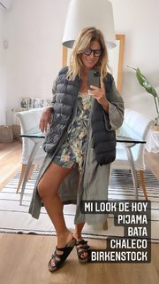 Flavia Palmiero feet photo thumbnail