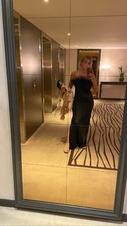 Flavia Palmiero feet photo thumbnail