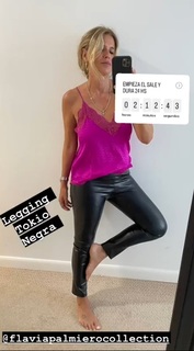 Flavia Palmiero feet photo thumbnail