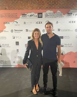 Flavia Palmiero feet photo thumbnail