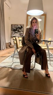 Flavia Palmiero feet photo thumbnail