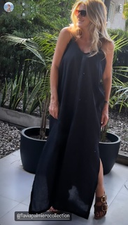 Flavia Palmiero feet photo thumbnail