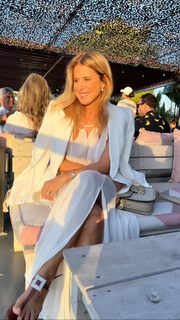 Flavia Palmiero feet photo thumbnail