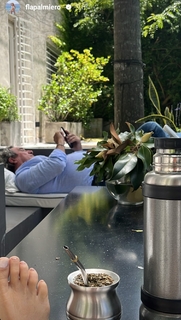 Flavia Palmiero feet photo thumbnail