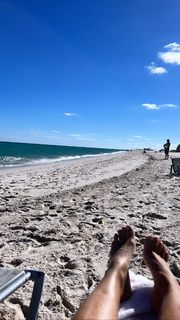 Flavia Palmiero feet photo thumbnail