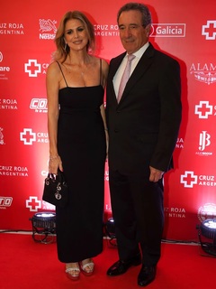 Flavia Palmiero feet photo thumbnail