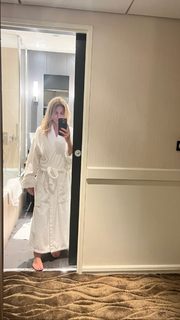 Flavia Palmiero feet photo thumbnail