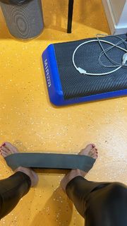 Flavia Palmiero feet photo thumbnail