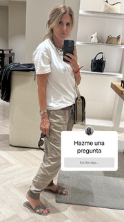 Flavia Palmiero feet photo thumbnail