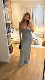 Flavia Palmiero feet photo thumbnail