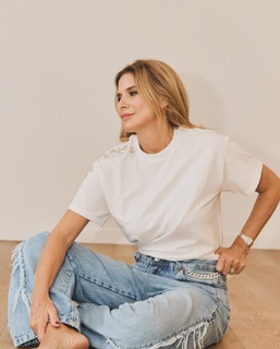 Flavia Palmiero feet photo thumbnail