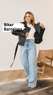 Flavia Palmiero feet photo thumbnail