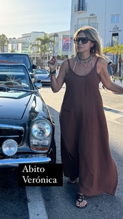 Flavia Palmiero feet photo thumbnail