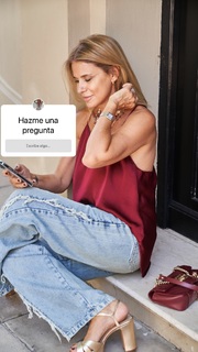 Flavia Palmiero feet photo thumbnail