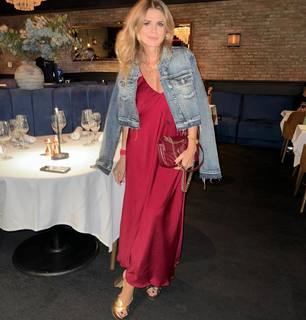 Flavia Palmiero feet photo thumbnail