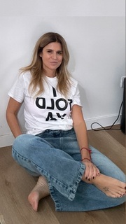 Flavia Palmiero feet photo thumbnail