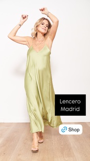 Flavia Palmiero feet photo thumbnail