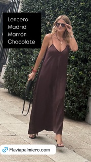 Flavia Palmiero feet photo thumbnail