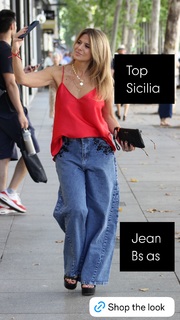 Flavia Palmiero feet photo thumbnail