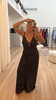 Flavia Palmiero feet photo thumbnail