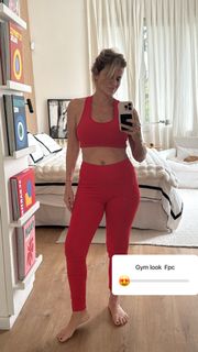 Flavia Palmiero feet photo 7