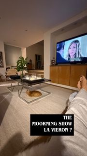 Flavia Palmiero feet photo 5