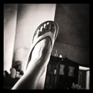 Flavia Pennetta feet photo thumbnail