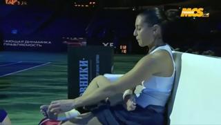 Flavia Pennetta feet photo thumbnail