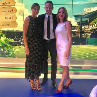 Flavia Pennetta feet photo thumbnail