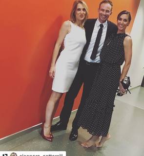 Flavia Pennetta feet photo thumbnail