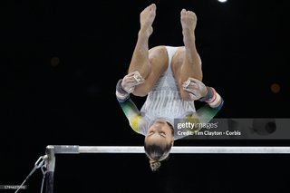 Flavia Saraiva feet photo thumbnail