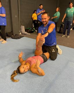 Flavia Saraiva feet photo thumbnail