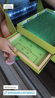 Flavia Saraiva feet photo thumbnail