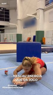 Flavia Saraiva feet photo thumbnail